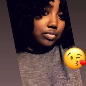 Meet your Posher, Avianna